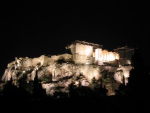 La Acrópolis de Noche